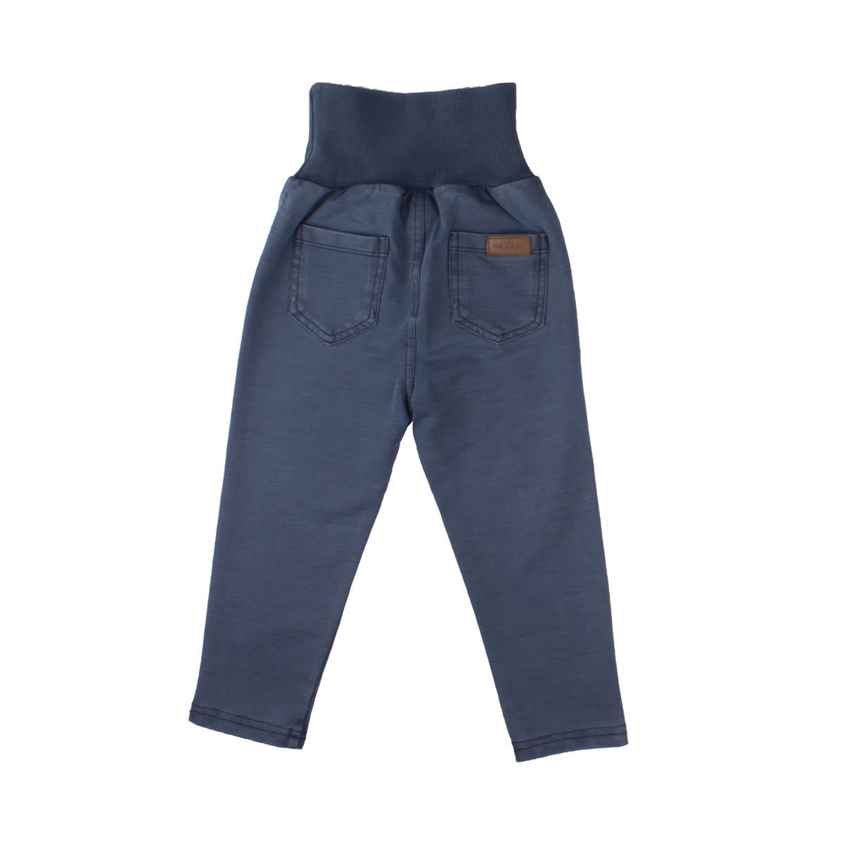 Jeans gjorda av jeans (ekologisk bomull)