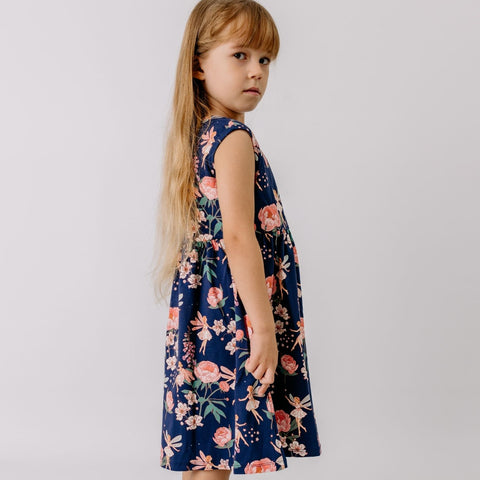 Fairies and Flowers Kleid für Kinder – Walkiddy nachhaltige Kindermode aus Bio-Baumwolle